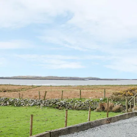 Atlantic Apartment, Connemara Holiday home *